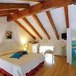 Loft By Amalfivacation 4*