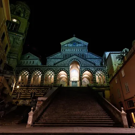 Loft By Amalfivacation Aparthotel Amalfi
