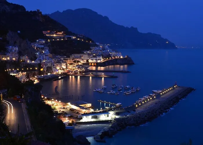 Loft By Amalfivacation 4*