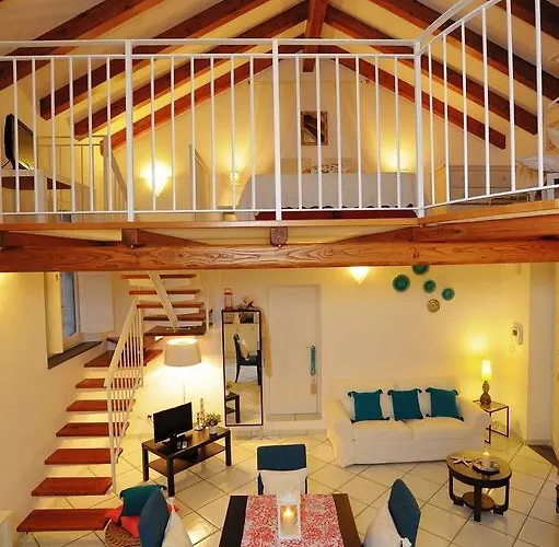 Loft By Amalfivacation 4*