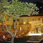 Loft By Amalfivacation 4*