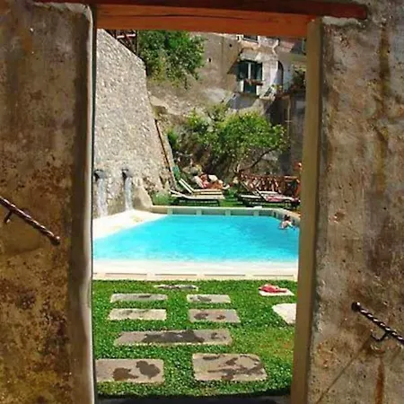 Loft By Amalfivacation Lägenhetshotell Amalfi